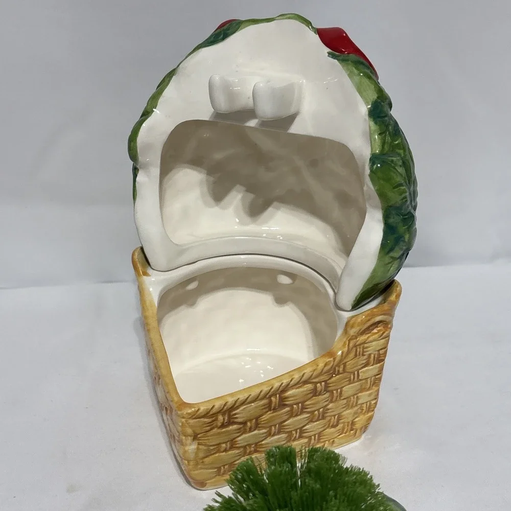 VTG 1998 Bathelle Christmas Toilet Brush Holder & Brush Ceramic Holiday‎ New